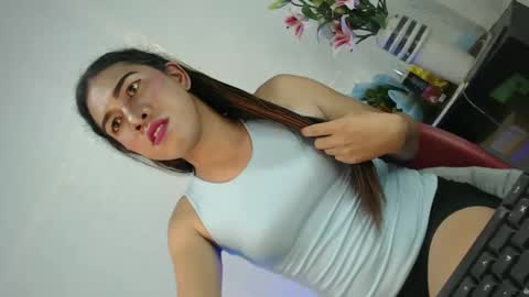 naughtywildvenice online show from February 14, 10:59 am