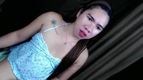 Snapshot of naughtywildvenice chatting on May 2, 11:21 pm naughtywildvenice online show from May 2, 11:21 pm