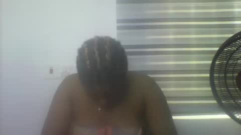 naughtyxpussyx online show from October 21, 9:32 am