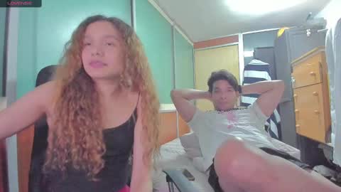 Snapshot of naugthtycurls chatting on February 27, 8:53 pm Arantxa online show from February 27, 8:53 pm