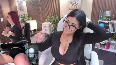         online show from September 15, 7:36 pm