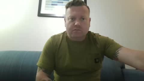 navyman34 online show from April 17, 1:19 am