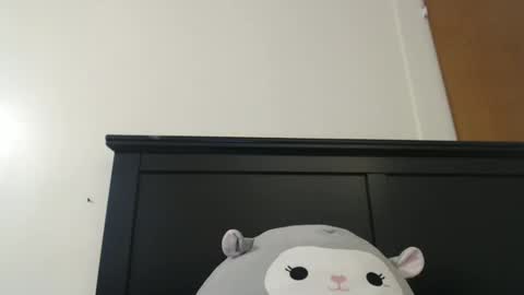 Mimi is dope    online show from December 21, 3:03 am