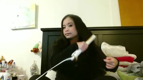 Mimi is dope    online show from February 10, 2:59 am