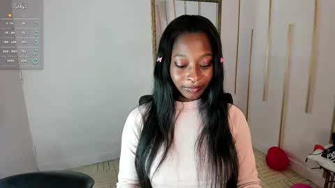 Snapshot of nayariskaya chatting on February 6, 10:10 pm Nayaris 3 online show from February 6, 10:10 pm