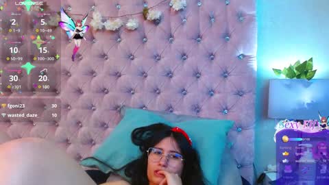 Snapshot of nayecloud chatting on January 31, 6:57 am Naye online show from January 31, 6:57 am