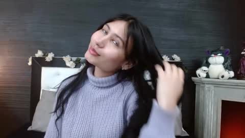 Snapshot of nayecloud chatting on February 15, 3:31 am Naye online show from February 15, 3:31 am