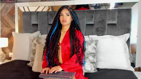    online show from October 7, 12:46 pm