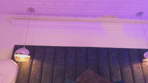 Snapshot of naylapot_ chatting on January 31, 11:35 am Juli online show from January 31, 11:35 am