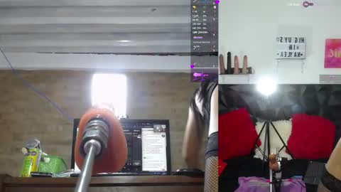 nayleah online show from September 19, 5:31 am