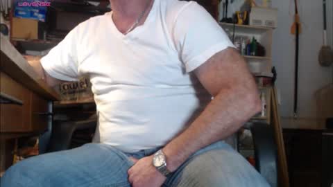 Snapshot of nctitanman chatting on December 14, 11:42 pm Seth online show from December 14, 11:42 pm