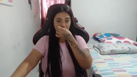 Snapshot of nebyula_star chatting on February 20, 9:09 pm Nebyula online show from February 20, 9:09 pm