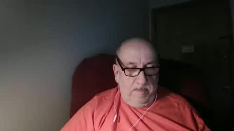 Tom online show from March 2, 2:03 am