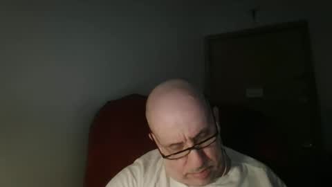 Tom online show from April 22, 12:24 am