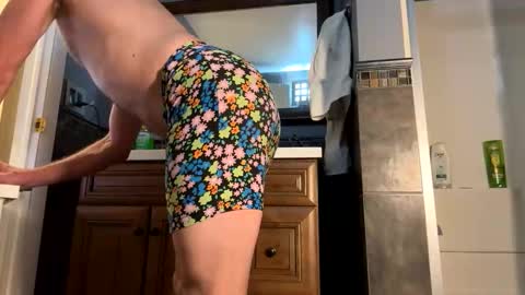 Snapshot of needsub chatting on October 14, 2:45 am needsub online show from October 14, 2:45 am