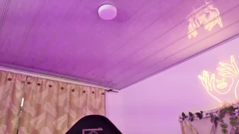 NEFTIS  online show from April 16, 9:39 pm