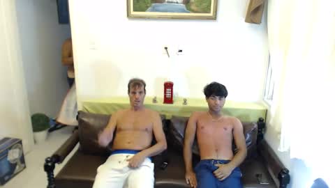 Snapshot of negative_blood chatting on December 19, 3:19 pm Marcelo and Luiz online show from December 19, 3:19 pm