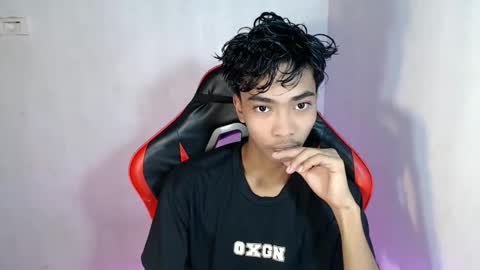 Snapshot of neil_asian69 chatting on November 1, 4:58 am neil_asian69 online show from November 1, 4:58 am