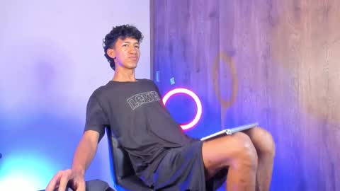 neitan online show from February 28, 9:43 am