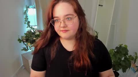 Snapshot of neko_moor chatting on September 17, 8:43 pm neko_moor online show from September 17, 8:43 pm