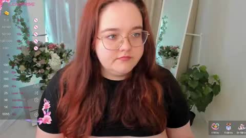 Snapshot of neko_moor chatting on September 23, 8:56 pm neko_moor online show from September 23, 8:56 pm