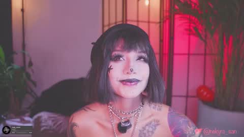 Snapshot of nekyra_san chatting on October 31, 1:06 am Mely Birthday party saturday night BYO online show from October 31, 1:06 am