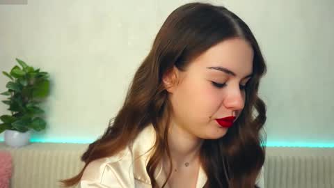 Histori online show from September 14, 7:02 pm