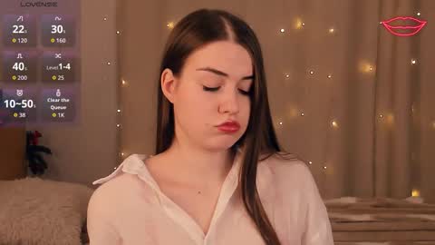 Snapshot of neldabestwick chatting on January 16, 9:52 pm Histori online show from January 16, 9:52 pm