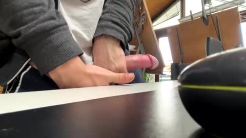 Snapshot of neneo21_ chatting on January 9, 9:37 am neneo21_ online show from January 9, 9:37 am