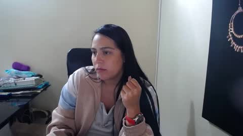 Snapshot of neny445 chatting on February 19, 2:23 pm kelly lopez online show from February 19, 2:23 pm