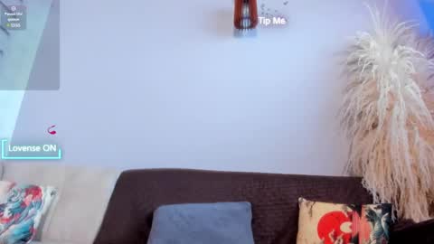 Jordan online show from March 11, 9:02 am