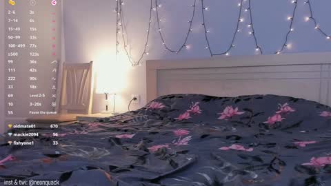 Riley online show from December 15, 2:16 pm