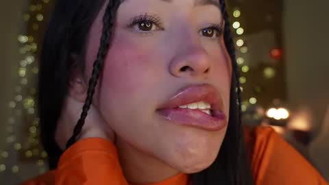 Snapshot of nerak_a chatting on October 31, 5:36 pm Helena Every Friday new video for my fan club loves online show from October 31, 5:36 pm