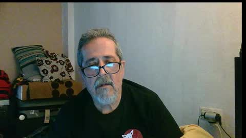 Snapshot of neron401 chatting on November 29, 4:32 pm neron401 online show from November 29, 4:32 pm