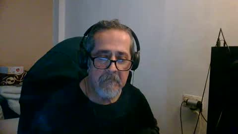 neron401 online show from February 7, 3:38 pm