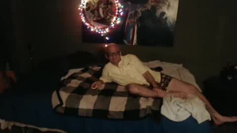 Snapshot of nettiedmonroe chatting on November 20, 2:34 am Nettie D Monroe online show from November 20, 2:34 am