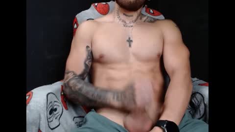 neuttron online show from April 8, 4:40 pm