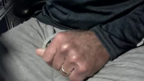 nevrsaynevr2000 online show from October 7, 1:08 pm