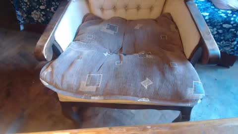 Lilly  online show from March 5, 1:17 pm