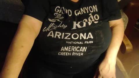 Lilly  online show from October 11, 3:06 am