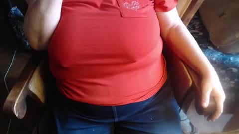 Lilly  online show from December 21, 12:56 pm