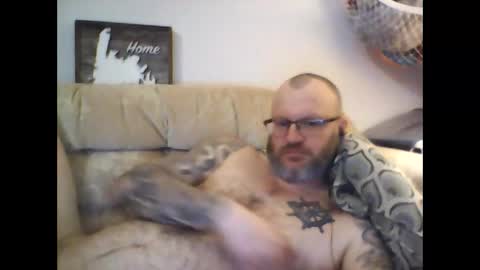 Snapshot of newbreed666 chatting on February 27, 1:38 am NEWBREED666 online show from February 27, 1:38 am