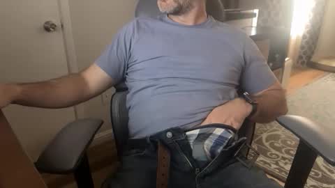 Snapshot of newguy_097 chatting on November 5, 8:53 pm newguy_097 online show from November 5, 8:53 pm