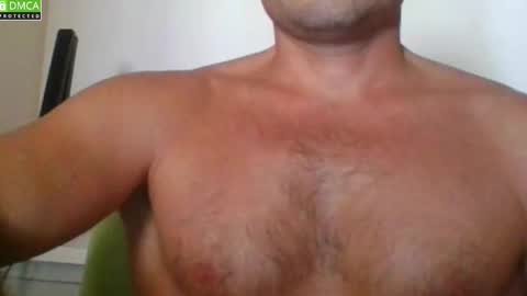 Snapshot of newtyguy90 chatting on September 9, 1:43 pm newtyguy90 online show from September 9, 1:43 pm