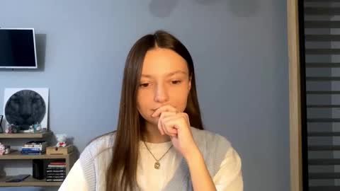 Snapshot of next_fantasy_bb chatting on November 14, 1:10 pm Agne online show from November 14, 1:10 pm