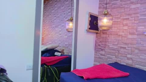 nextdoor_fantasy online show from April 8, 8:42 pm