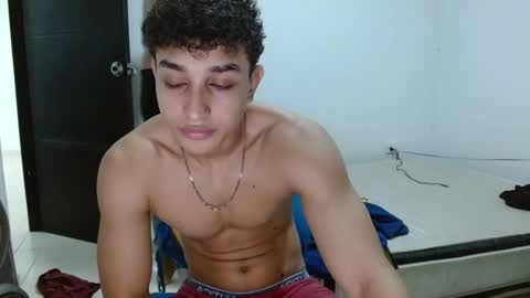 Snapshot of ney_quiroz chatting on November 6, 6:36 am ney hotman online show from November 6, 6:36 am