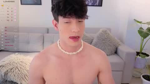 Snapshot of neythan__blaze chatting on November 10, 4:50 pm online show from November 10, 4:50 pm