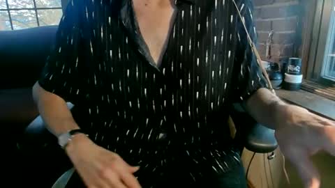 Snapshot of nfgwholoves2cum chatting on October 21, 9:37 pm NFG Nice Friendly Guy Dick online show from October 21, 9:37 pm