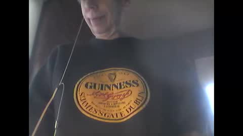 Snapshot of nfgwholoves2cum chatting on November 28, 6:32 pm NFG Nice Friendly Guy Dick online show from November 28, 6:32 pm